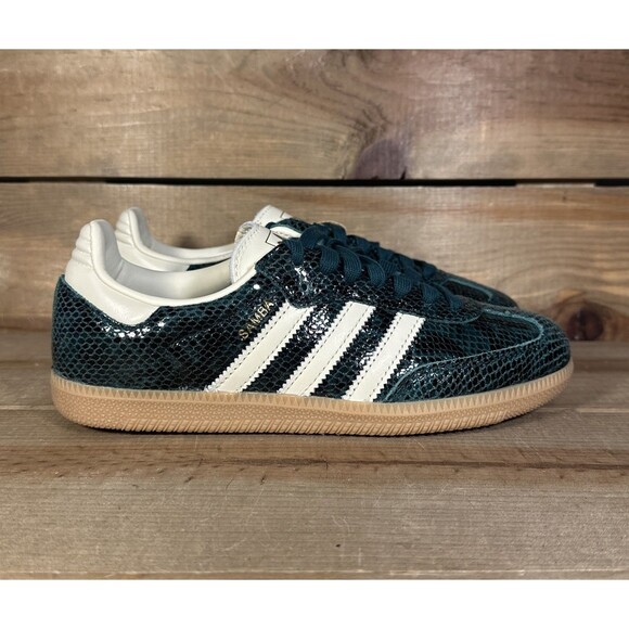 adidas gazelle silver green womens Women's Adidas Samba OG 